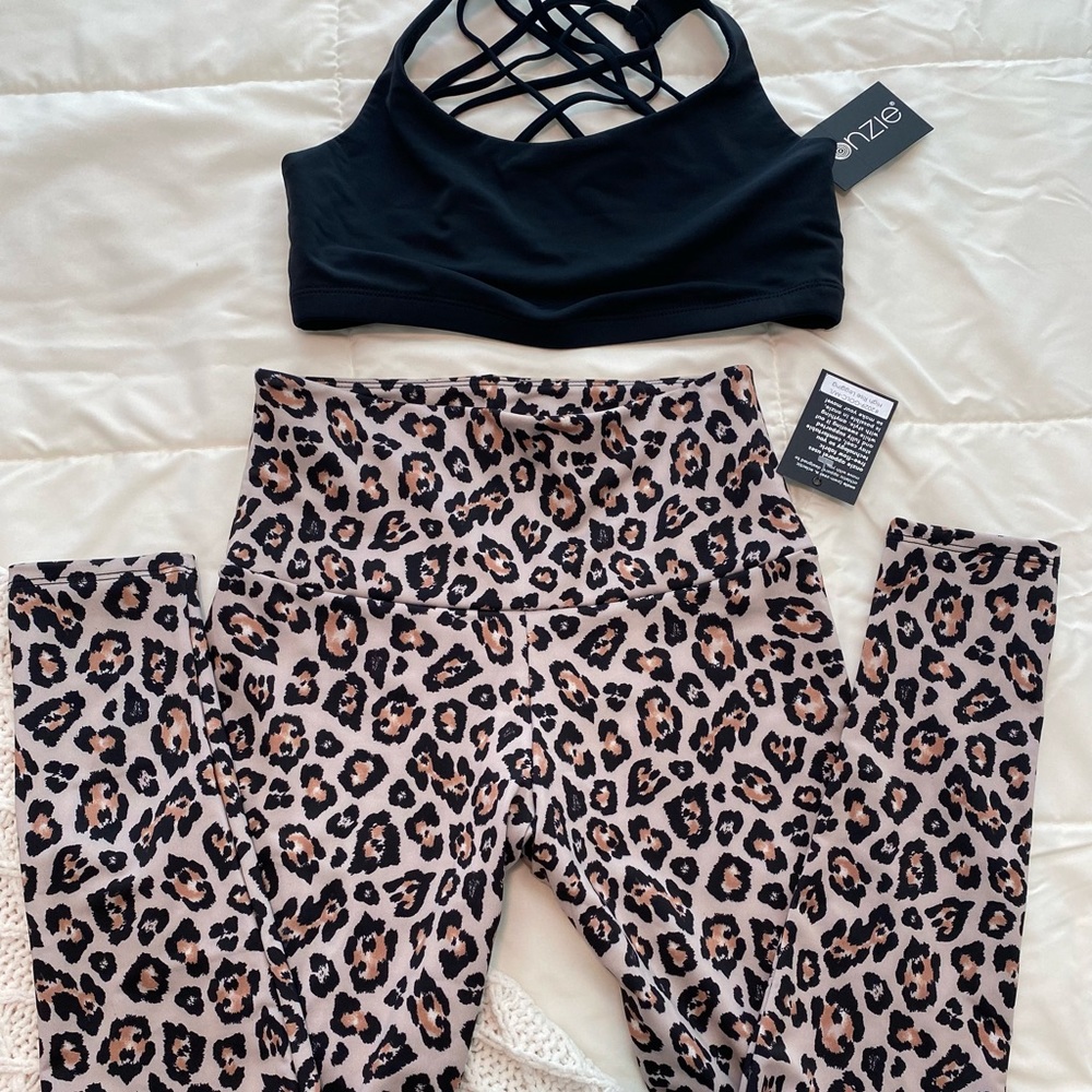 Onzie High Rise leggings